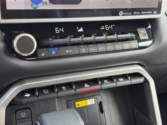 2023 Toyota Tundra Platinum