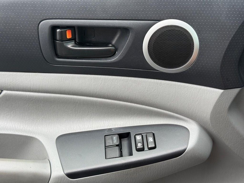 2013 Toyota Tacoma Base
