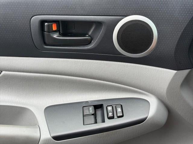 2013 Toyota Tacoma Base