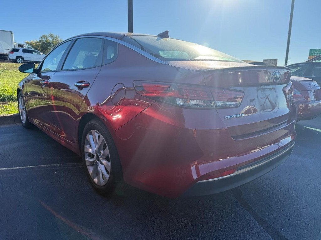 2018 Kia Optima S