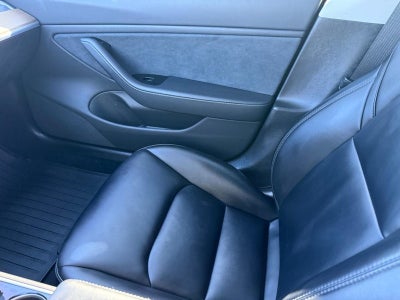 2019 Tesla Model 3 Standard Range Plus