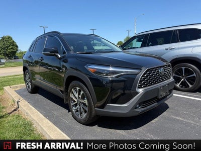 2025 Toyota Corolla Cross XLE