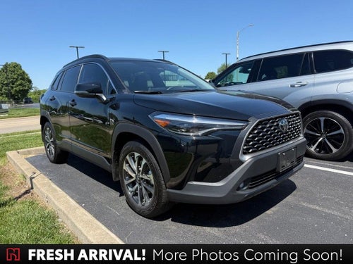 2025 Toyota Corolla Cross XLE