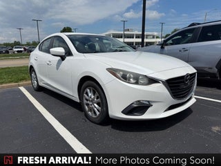2016 Mazda Mazda3 i Sport