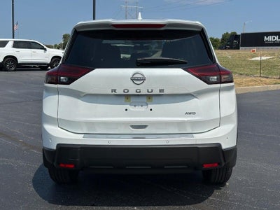 2025 Nissan Rogue SV