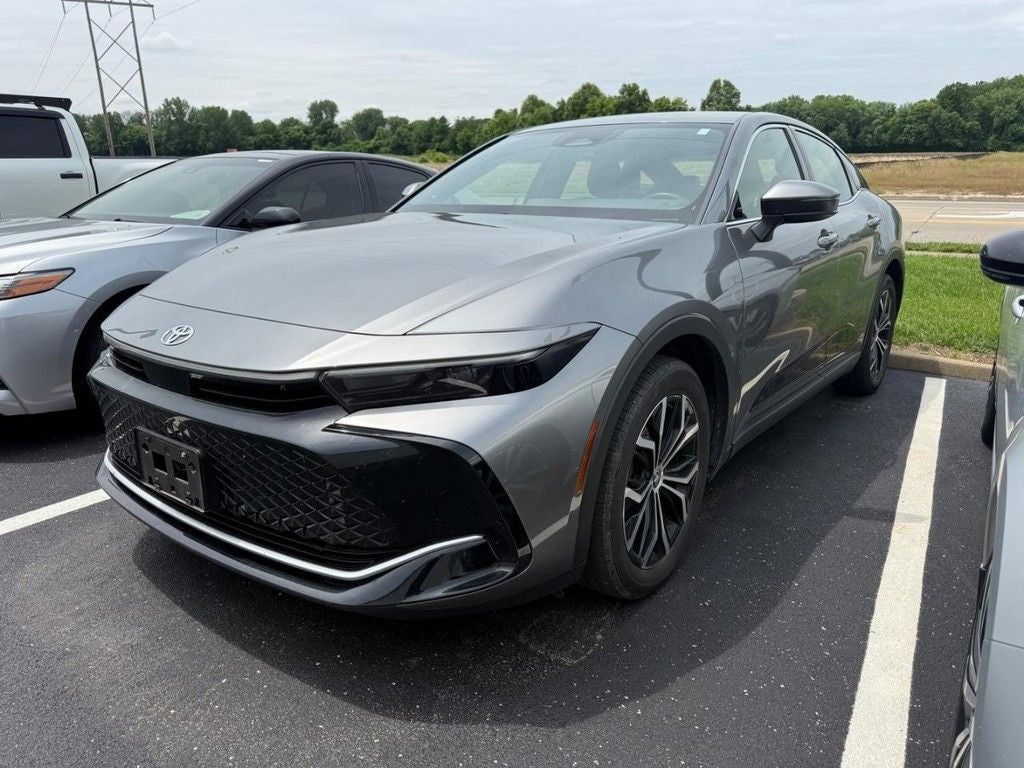 2023 Toyota Crown XLE