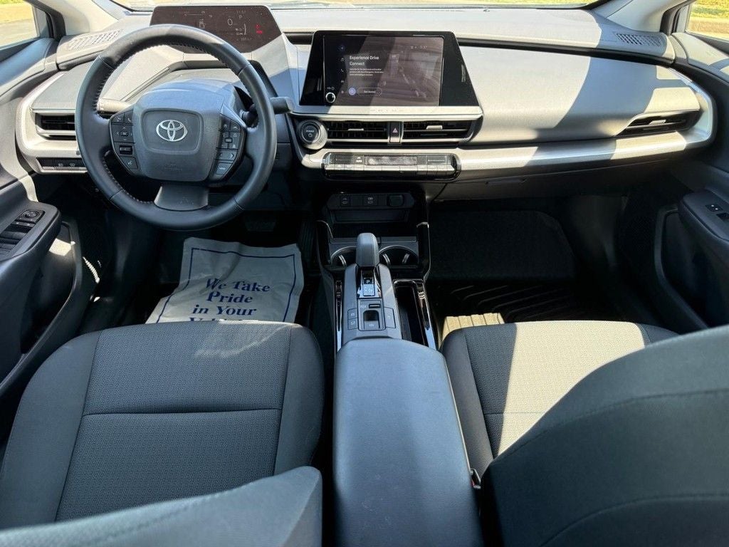 2024 Toyota Prius LE