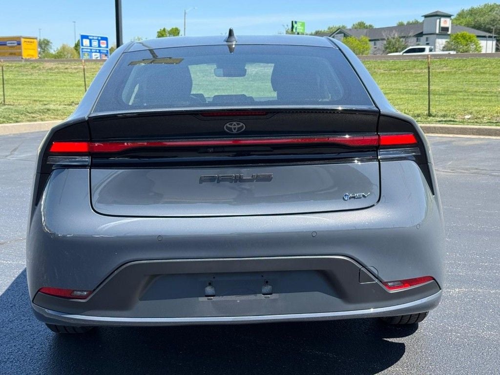 2024 Toyota Prius LE