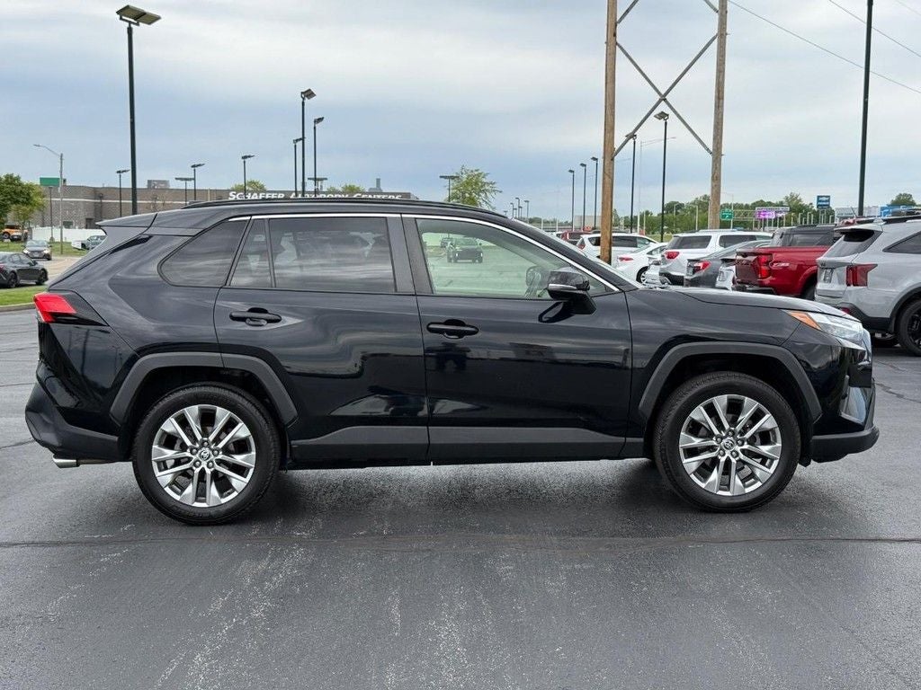 2022 Toyota RAV4 XLE Premium
