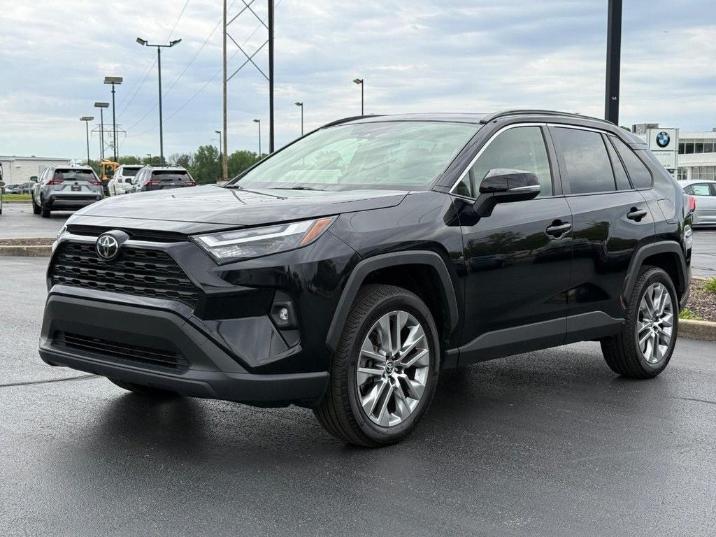 2022 Toyota RAV4 XLE Premium