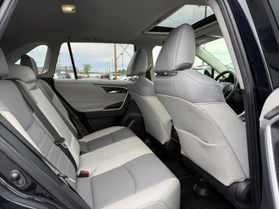 2022 Toyota RAV4 XLE Premium