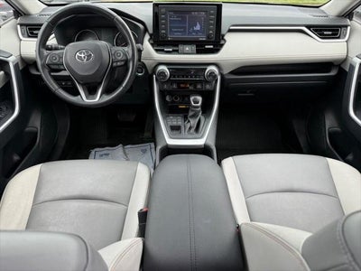 2022 Toyota RAV4 XLE Premium