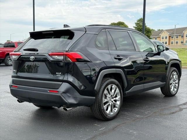 2022 Toyota RAV4 XLE Premium