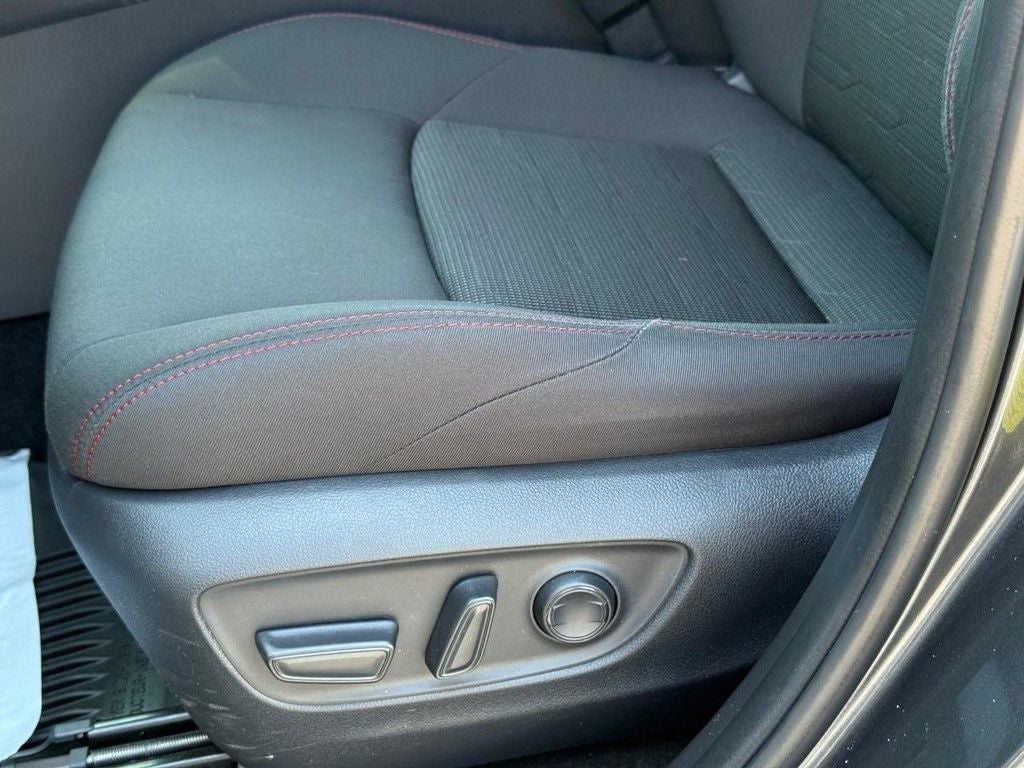 2024 Toyota RAV4 Prime SE
