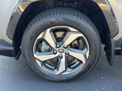 2024 Toyota RAV4 Prime SE
