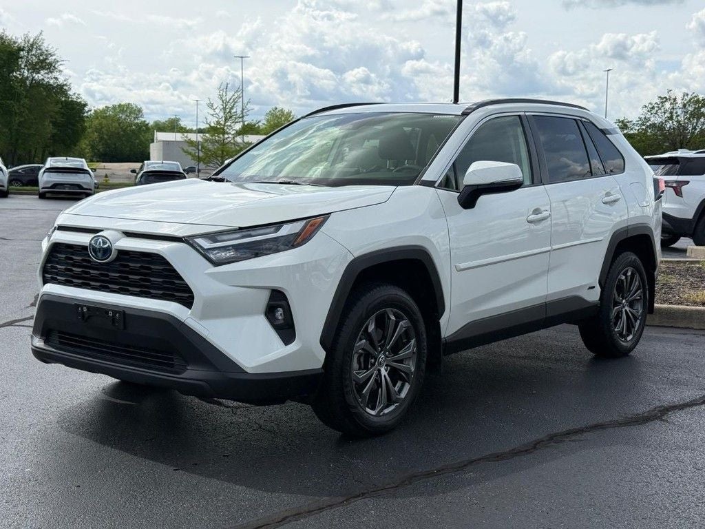 2022 Toyota RAV4 Hybrid XLE Premium