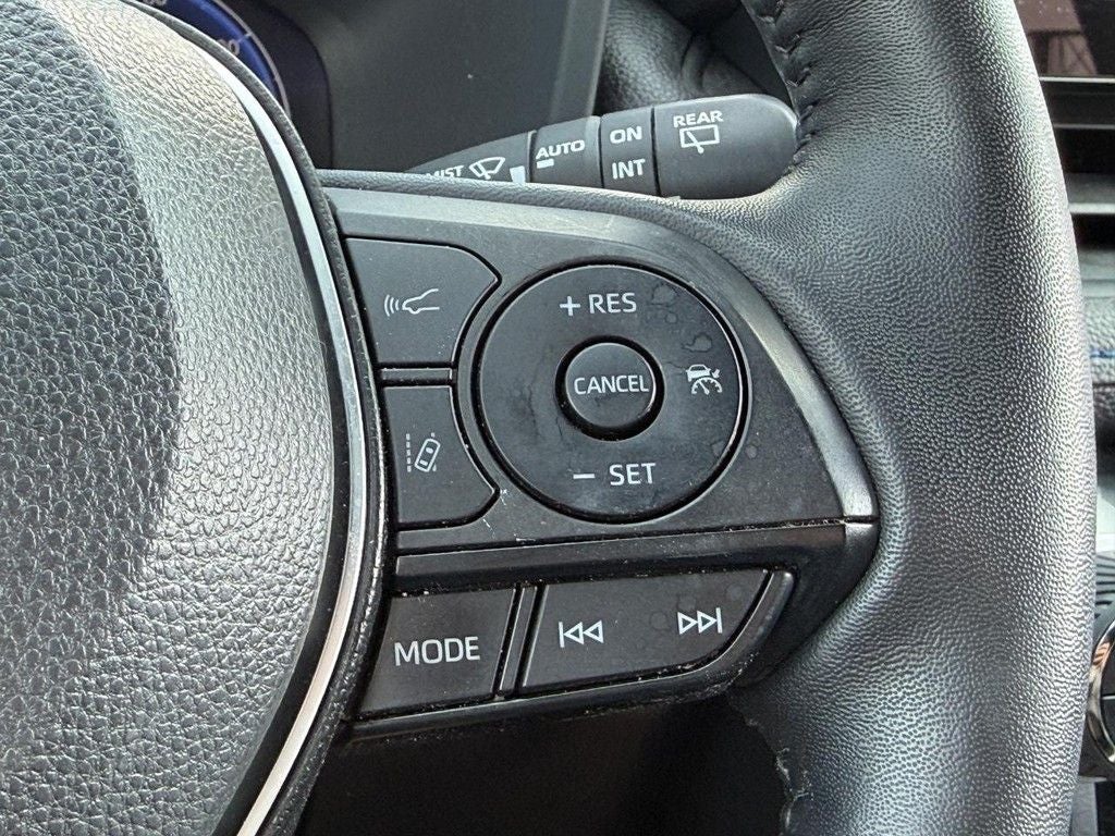 2025 Toyota RAV4 Hybrid XSE