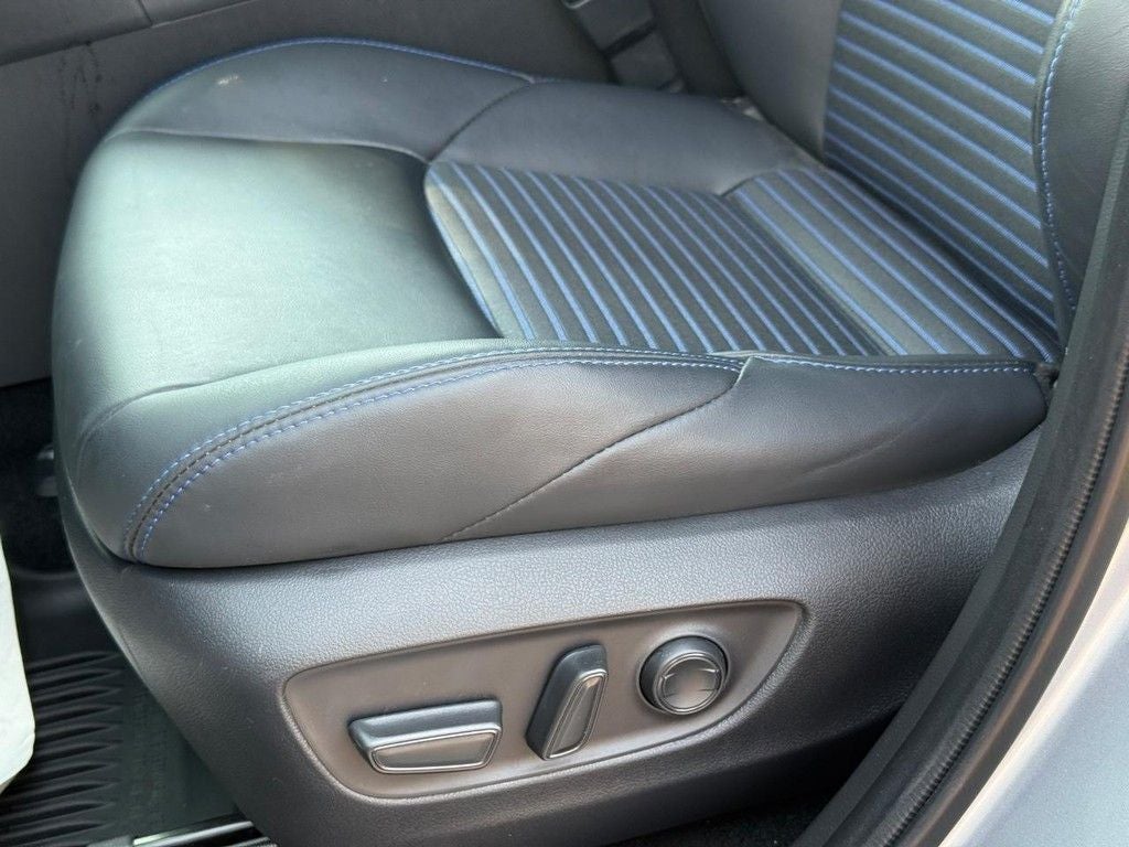 2025 Toyota RAV4 Hybrid XSE