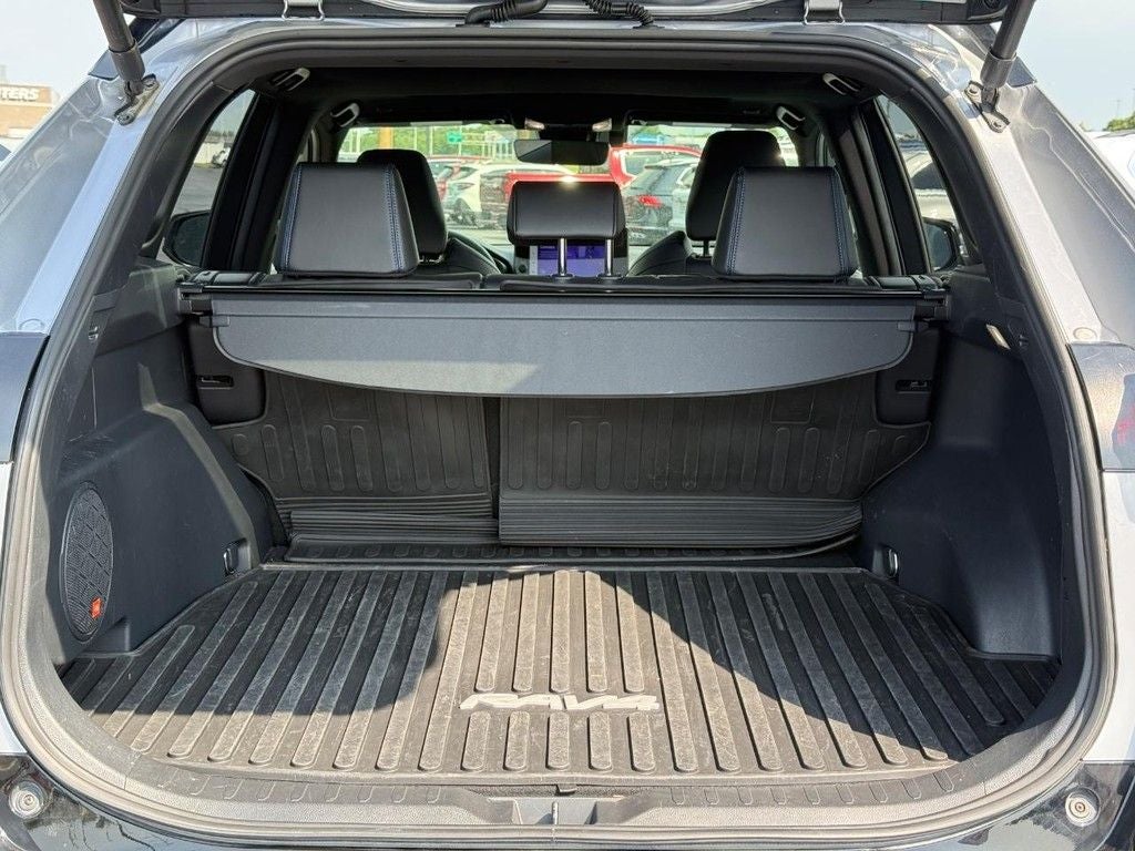 2025 Toyota RAV4 Hybrid XSE
