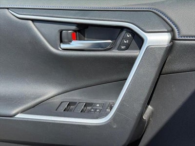 2025 Toyota RAV4 Hybrid XSE