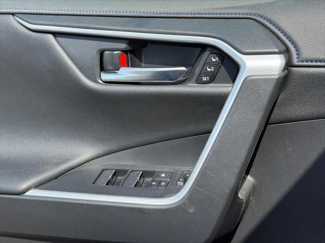 2025 Toyota RAV4 Hybrid XSE