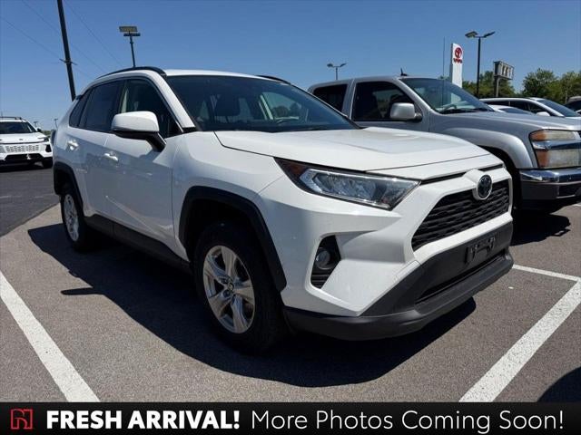 2020 Toyota RAV4 XLE