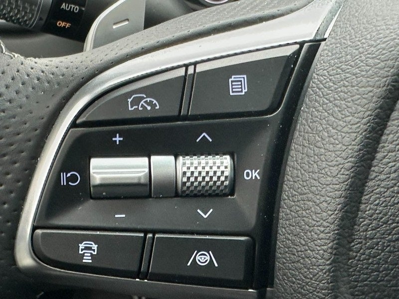 2025 Genesis G70 2.5T Sport Prestige