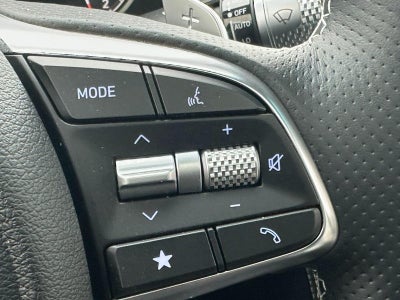 2025 Genesis G70 2.5T Sport Prestige