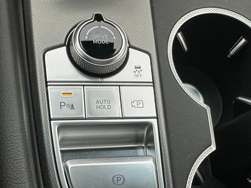 2025 Genesis G70 2.5T Sport Prestige