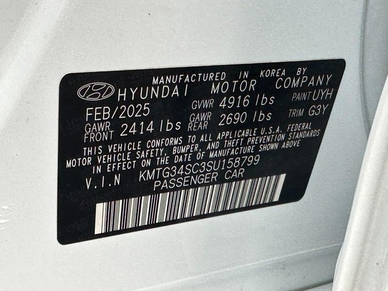 2025 Genesis G70 2.5T Sport Prestige