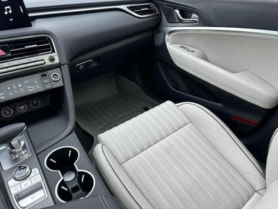 2025 Genesis G70 2.5T Sport Prestige