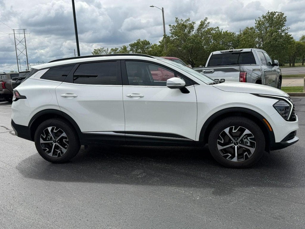 2024 Kia Sportage Hybrid EX