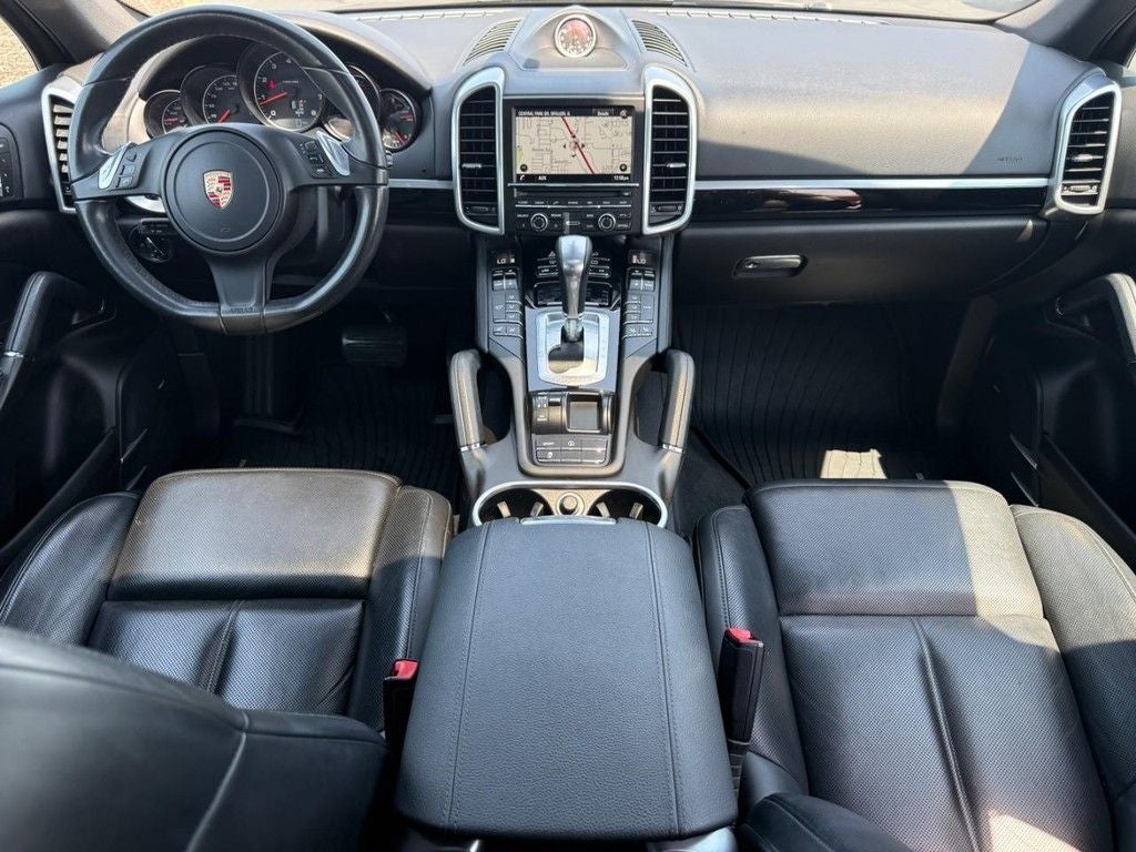 2014 Porsche Cayenne Base