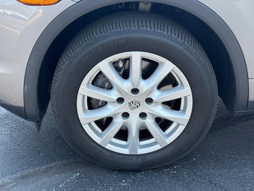 2014 Porsche Cayenne Base