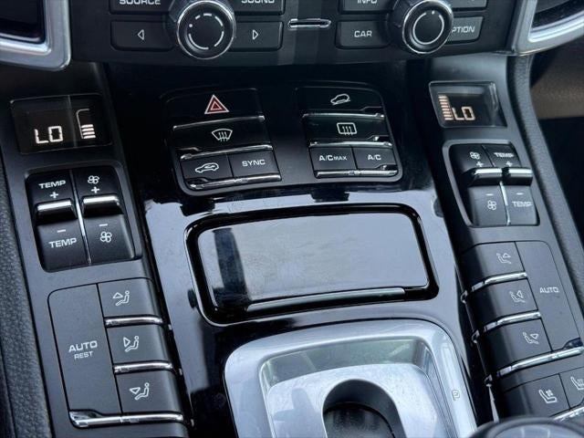 2014 Porsche Cayenne Base