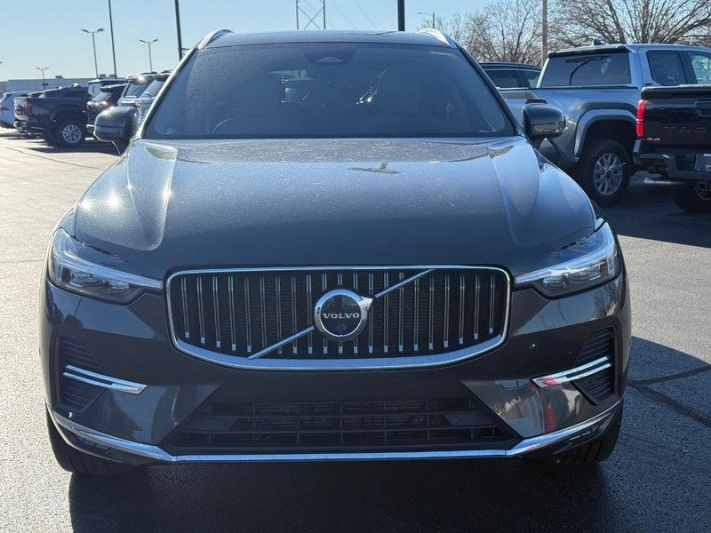2022 Volvo XC60 B5 Inscription