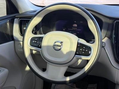 2022 Volvo XC60 B5 Inscription