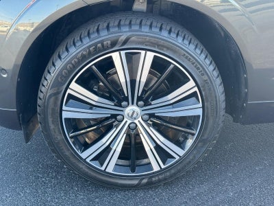 2022 Volvo XC60 B5 Inscription