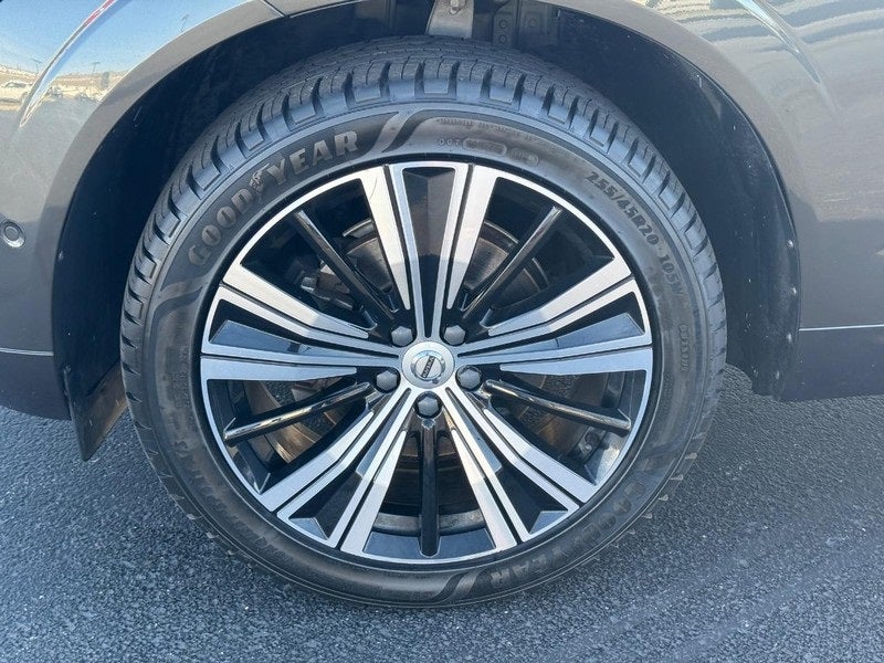 2022 Volvo XC60 B5 Inscription