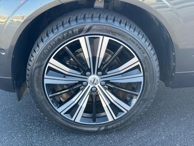 2022 Volvo XC60 B5 Inscription