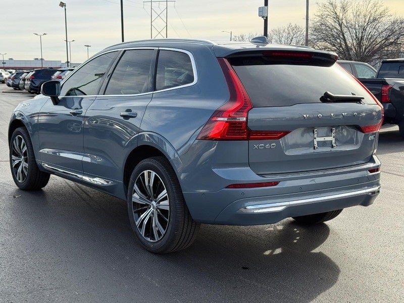 2022 Volvo XC60 B5 Inscription