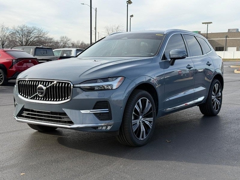 2022 Volvo XC60 B5 Inscription