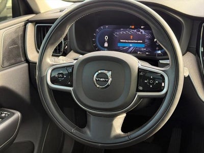 2022 Volvo XC60 B5 Inscription