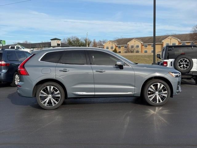 2022 Volvo XC60 B5 Inscription