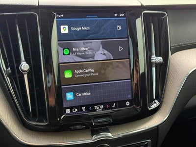 2022 Volvo XC60 B5 Inscription