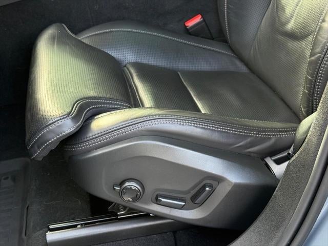 2022 Volvo XC60 B5 Inscription