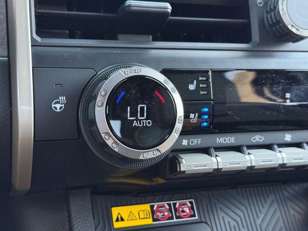 2026 Toyota Tacoma i-FORCE MAX Tacoma Trailhunter
