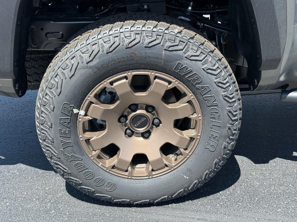2026 Toyota Tacoma i-FORCE MAX Tacoma Trailhunter