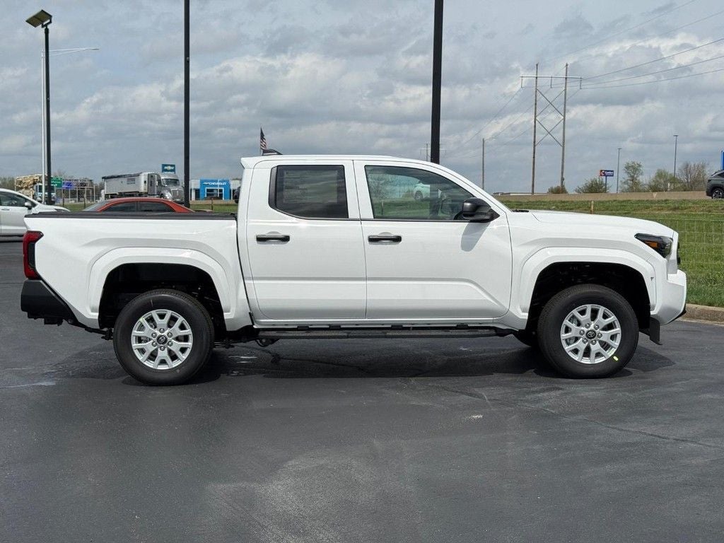 2026 Toyota Tacoma SR