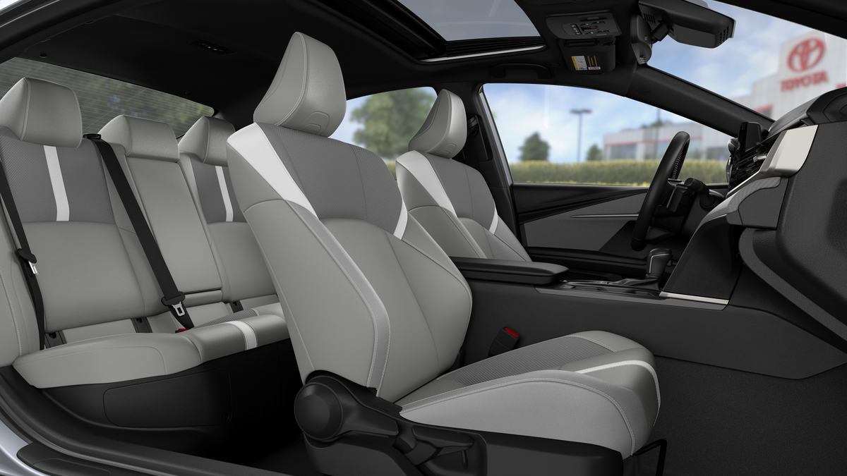 2027 Toyota Camry SE AWD